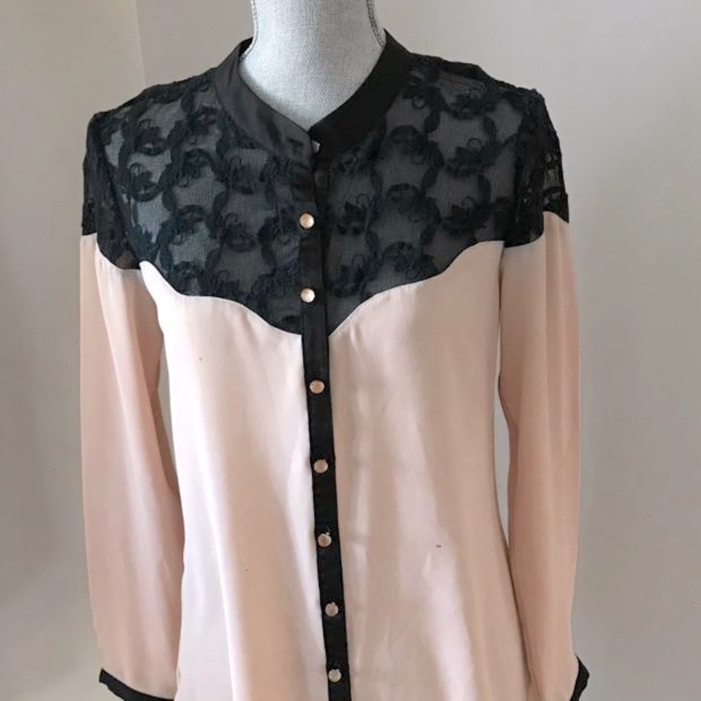 Nick & Mo Blouse